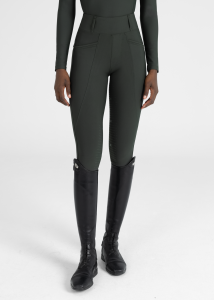 WOM W25 1-2608.png